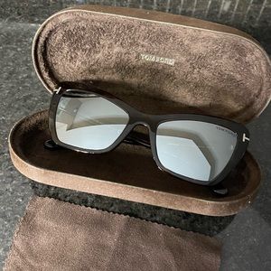 SOLD-Tom Ford valesca Cat Eye Sunglasses
